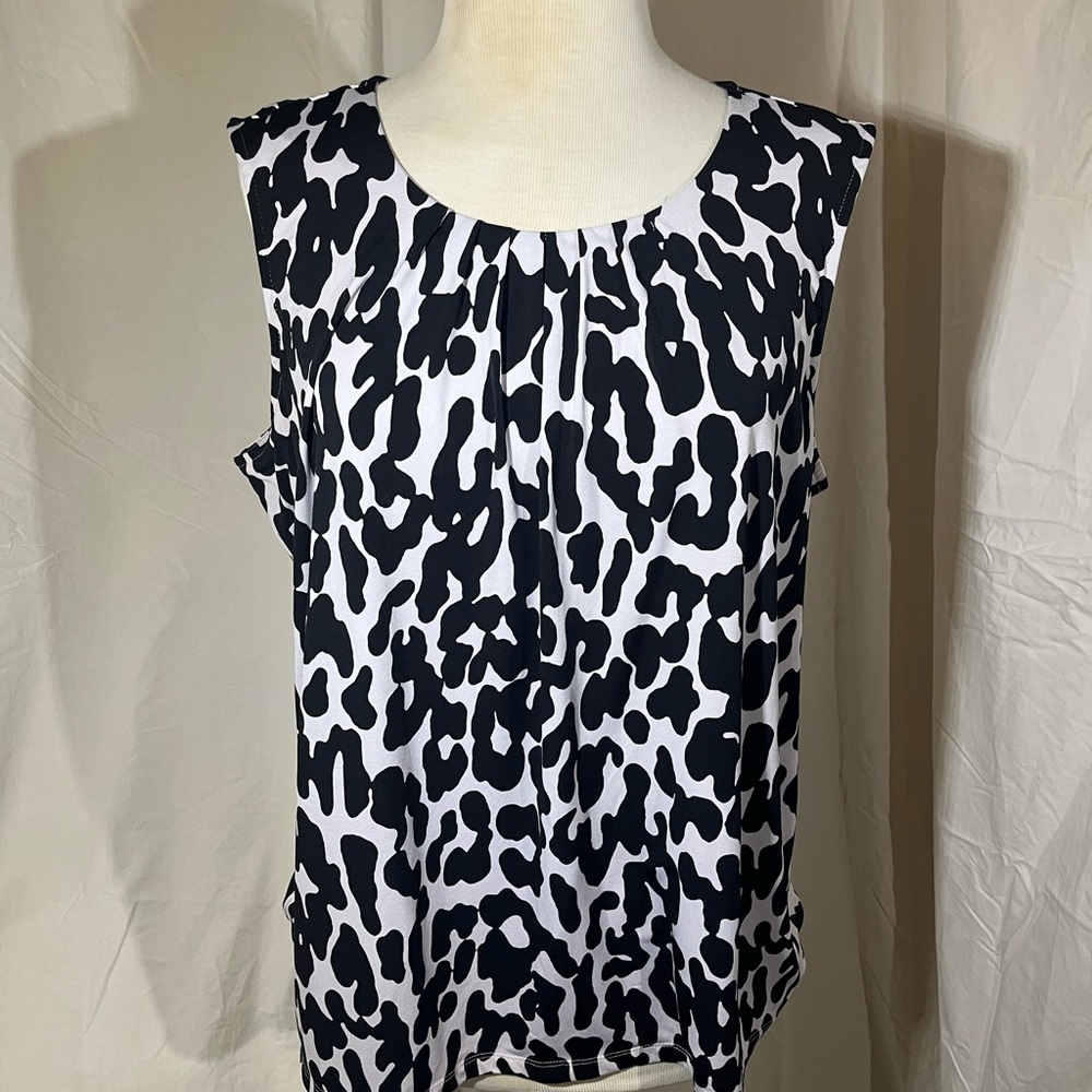 Christopher & Banks Black and White Animal Print Sleeveless Top